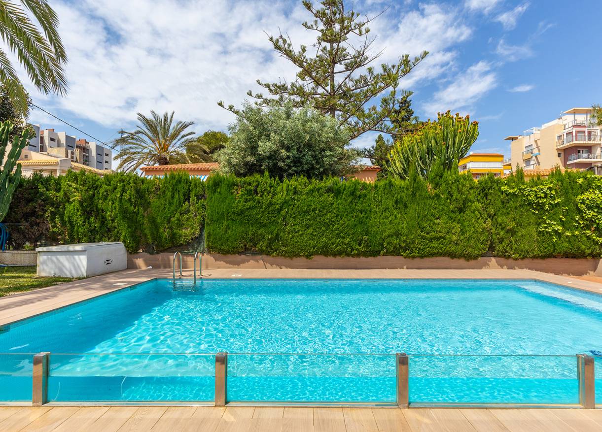 Bestaand - Villa - Torrevieja - Rocio del Mar