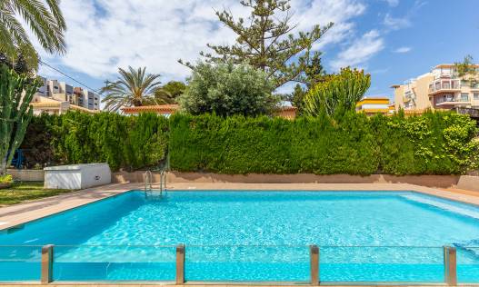 Bestaand - Villa - Torrevieja - Rocio del Mar