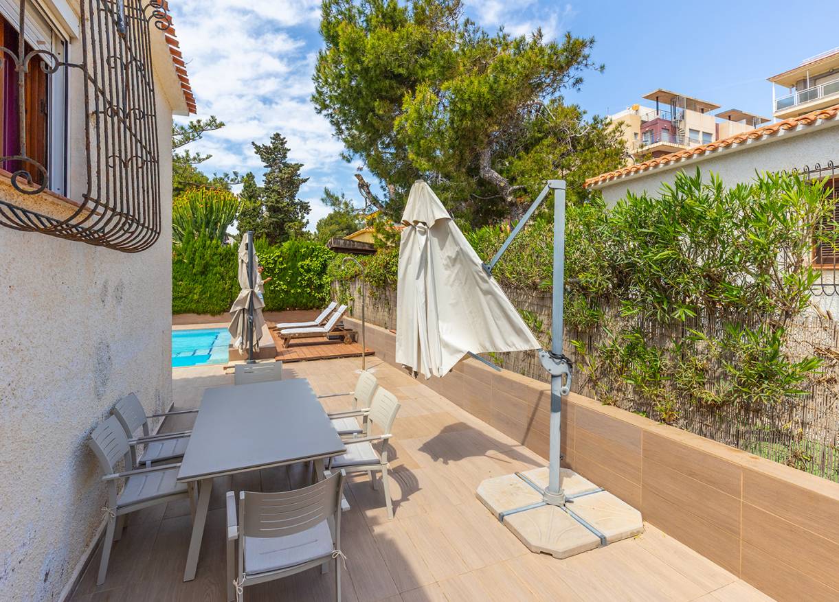 Bestaand - Villa - Torrevieja - Rocio del Mar