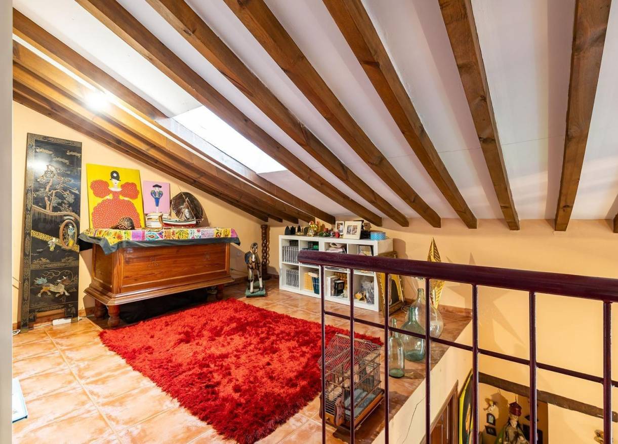 Bestaand - Townhouse / Semi-detached - Los Martinez Del Puerto - Los Martínez del Puerto