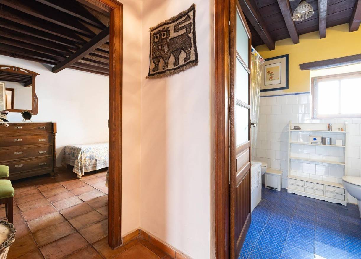 Bestaand - Townhouse / Semi-detached - Los Martinez Del Puerto - Los Martínez del Puerto