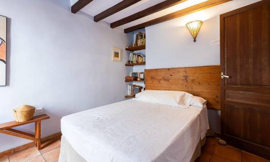 Bestaand - Townhouse / Semi-detached - Los Martinez Del Puerto - Los Martínez del Puerto
