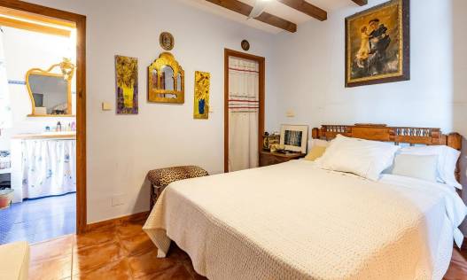 Bestaand - Townhouse / Semi-detached - Los Martinez Del Puerto - Los Martínez del Puerto