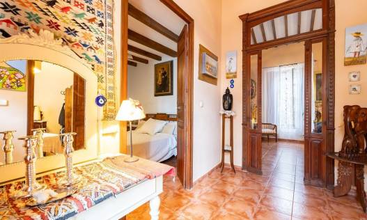 Bestaand - Townhouse / Semi-detached - Los Martinez Del Puerto - Los Martínez del Puerto