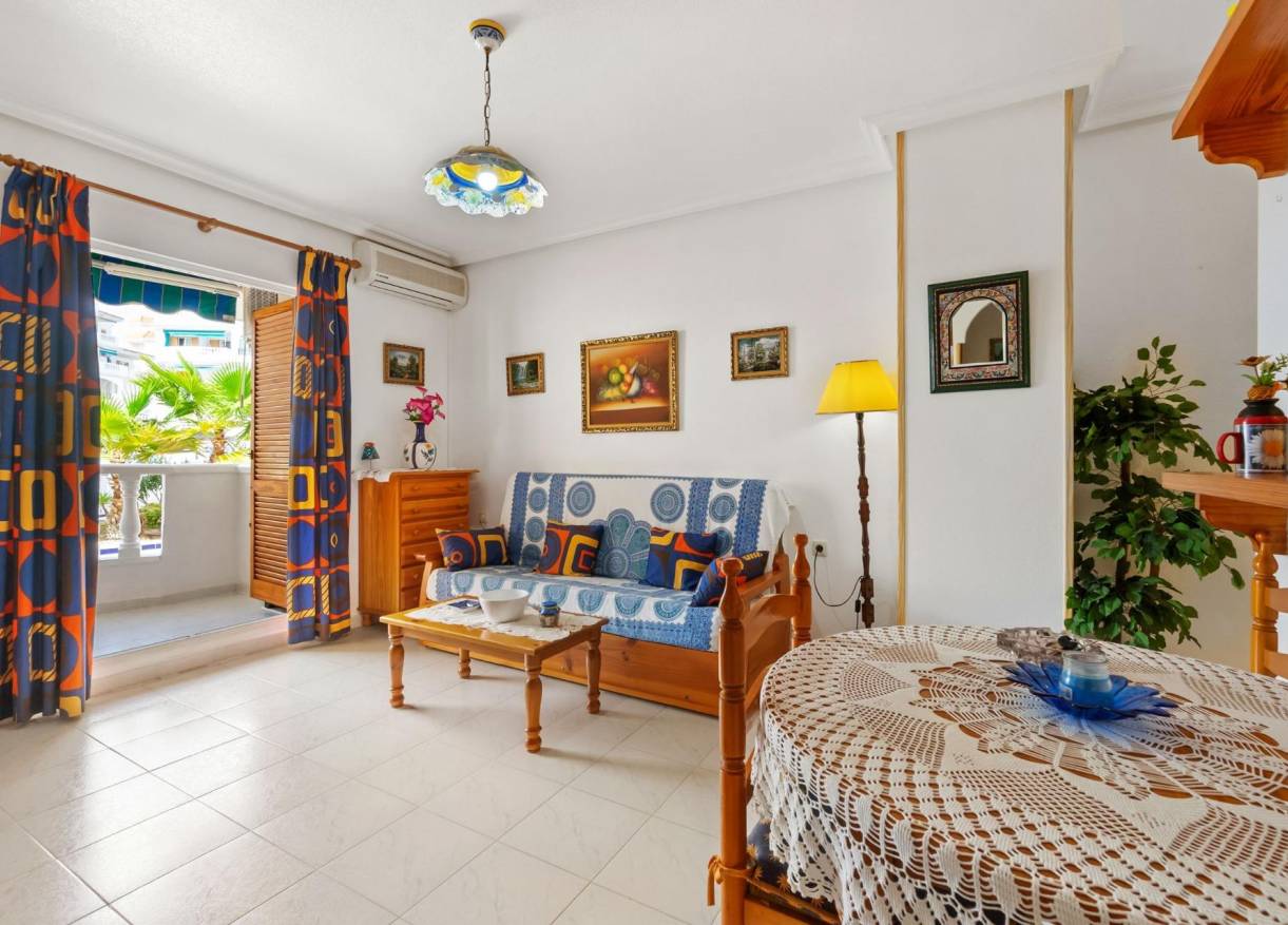 Bestaand - Appartement - Torrevieja - Los Europeos
