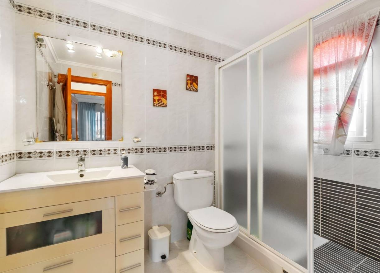 Bestaand - Appartement - Torrevieja - Los Europeos