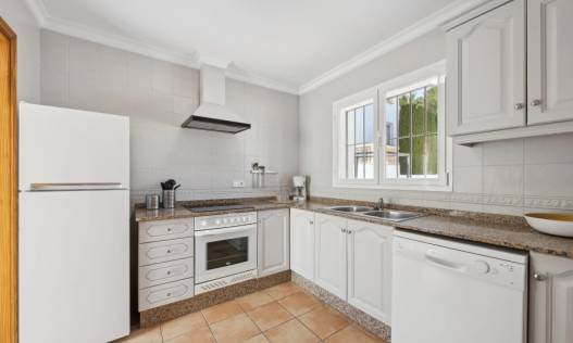 Bestaand - Villa - Jávea