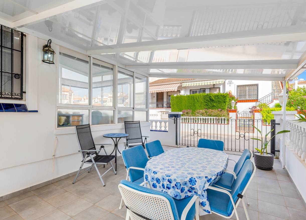 Bestaand - Townhouse / Semi-detached - Orihuela Costa - Playa Flamenca