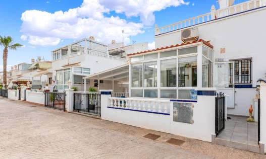 Bestaand - Townhouse / Semi-detached - Orihuela Costa - Playa Flamenca