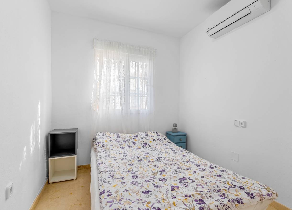 Bestaand - Townhouse / Semi-detached - Orihuela Costa - Playa Flamenca