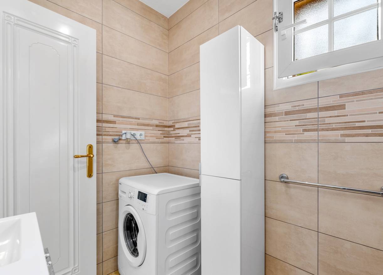 Bestaand - Townhouse / Semi-detached - Orihuela Costa - Playa Flamenca