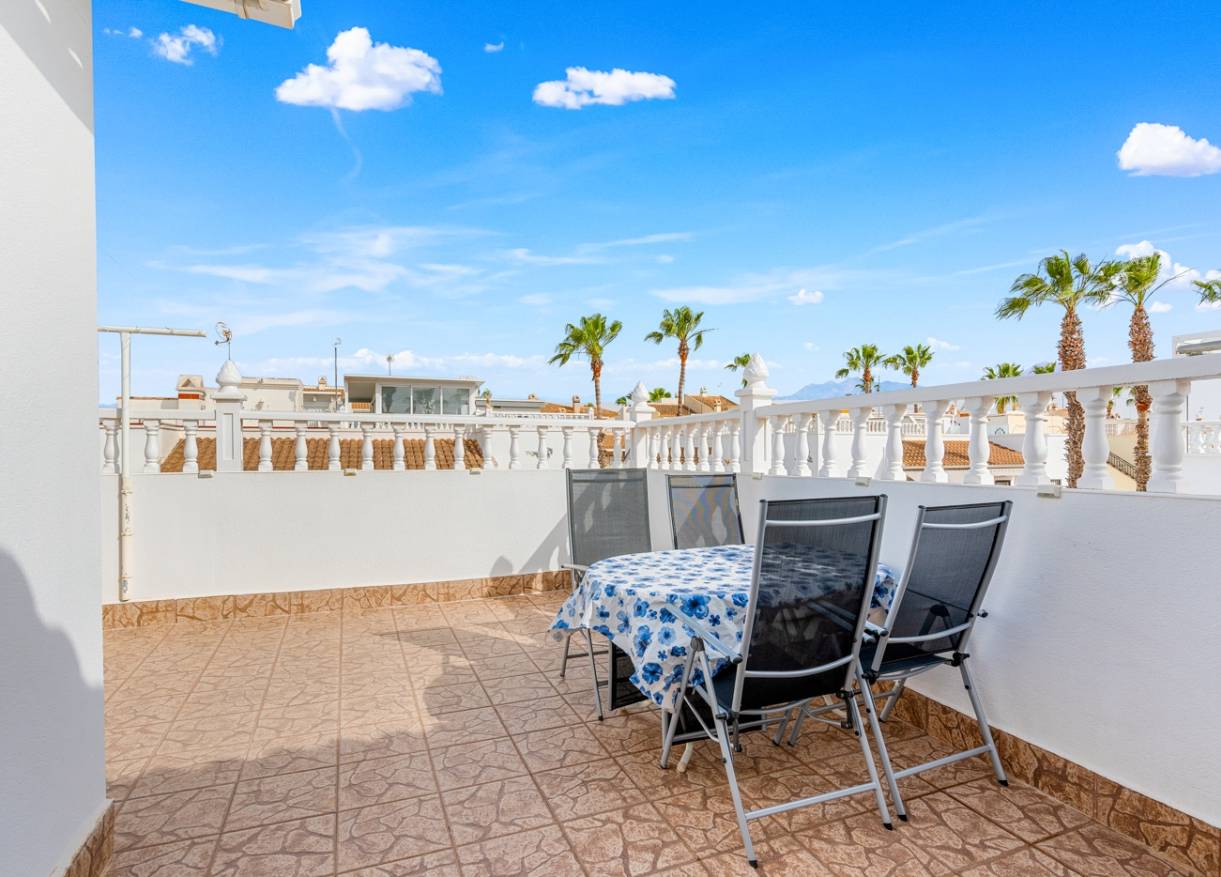 Bestaand - Townhouse / Semi-detached - Orihuela Costa - Playa Flamenca