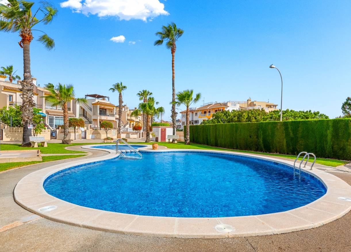 Bestaand - Townhouse / Semi-detached - Orihuela Costa - Playa Flamenca