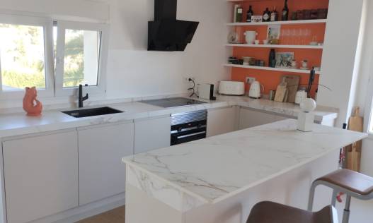 Bestaand - Villa - Jávea