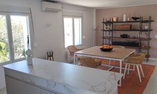 Bestaand - Villa - Jávea