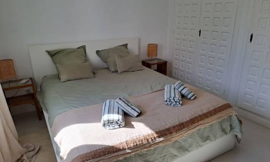 Bestaand - Villa - Jávea