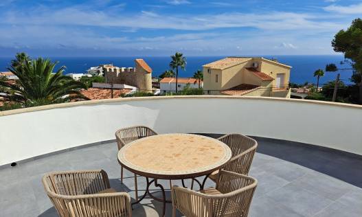 Bestaand - Villa - Jávea