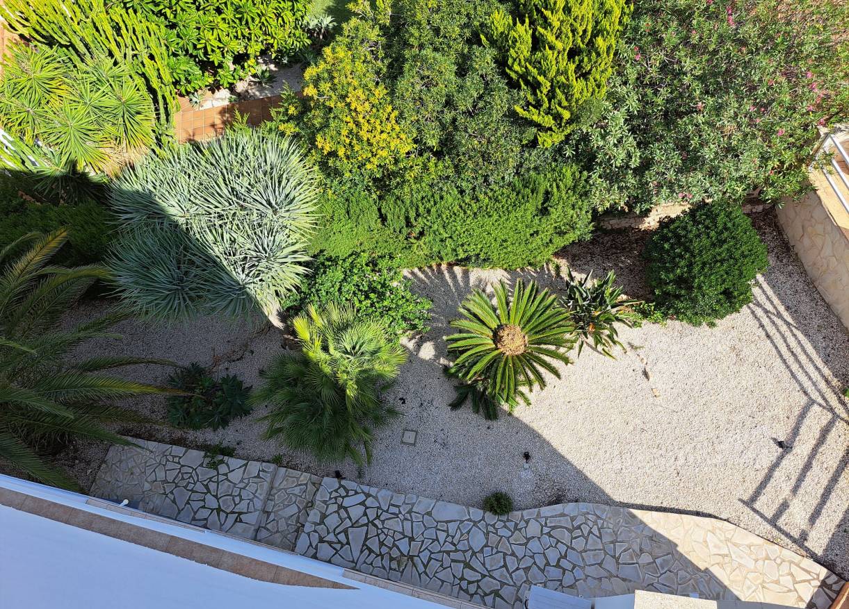 Bestaand - Villa - Jávea