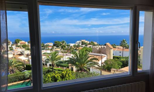 Bestaand - Villa - Jávea