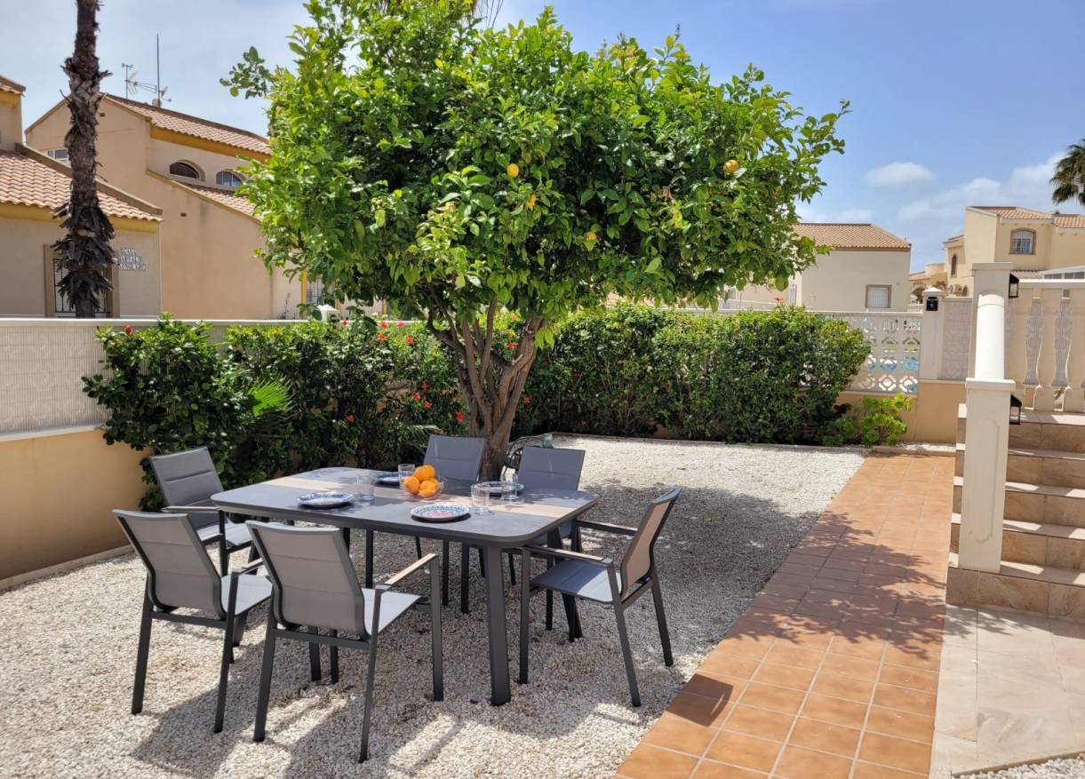Vakantie verhuur - Villa - Playa Flamenca