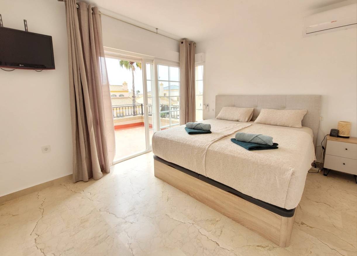 Vakantie verhuur - Villa - Playa Flamenca