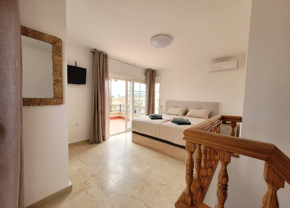 Vakantie verhuur - Villa - Playa Flamenca