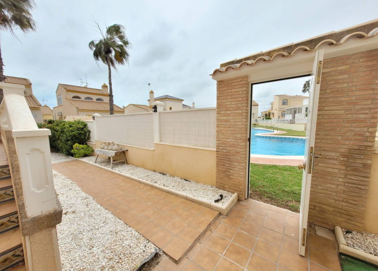 Vakantie verhuur - Villa - Playa Flamenca