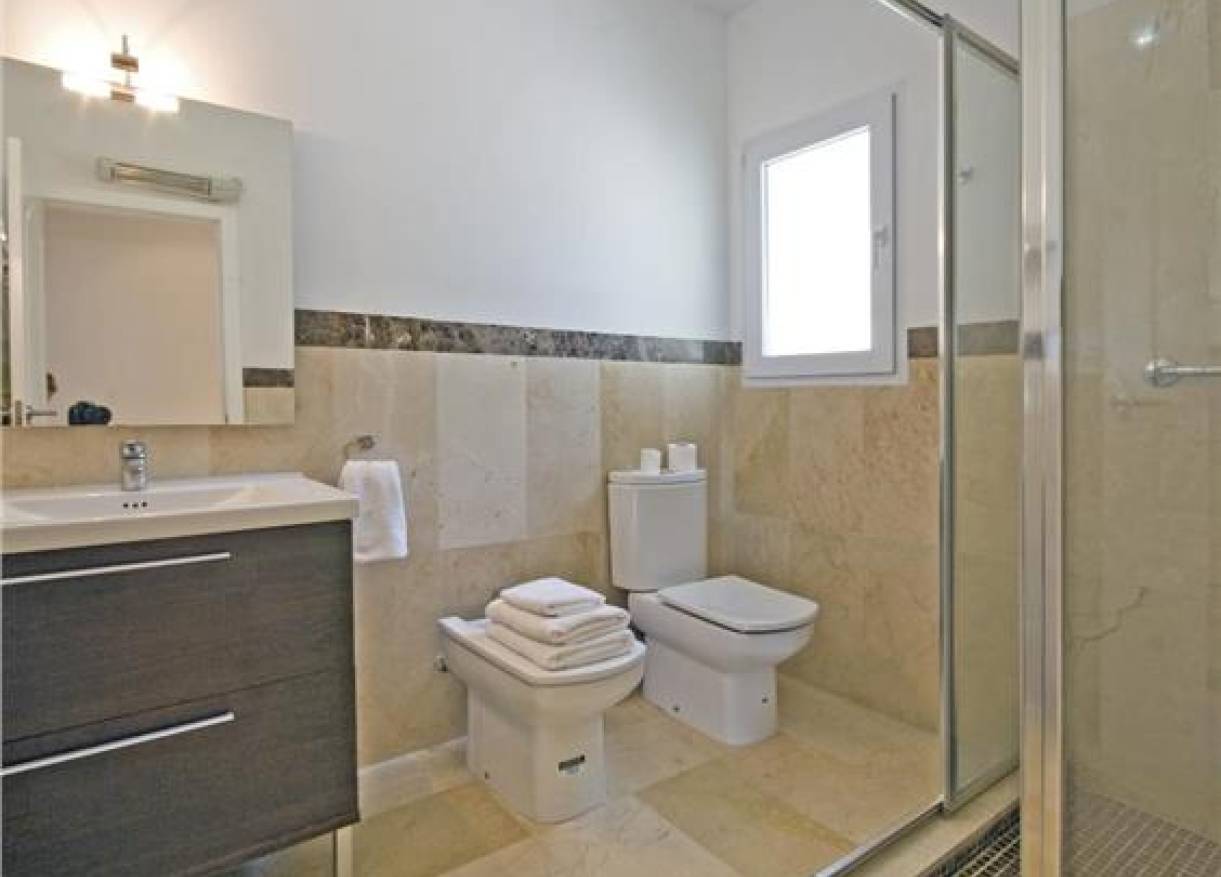 Bestaand - Villa - Denia