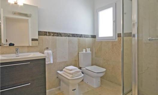 Bestaand - Villa - Denia