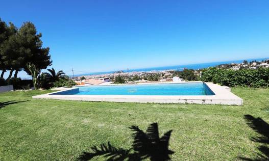 Bestaand - Villa - Denia