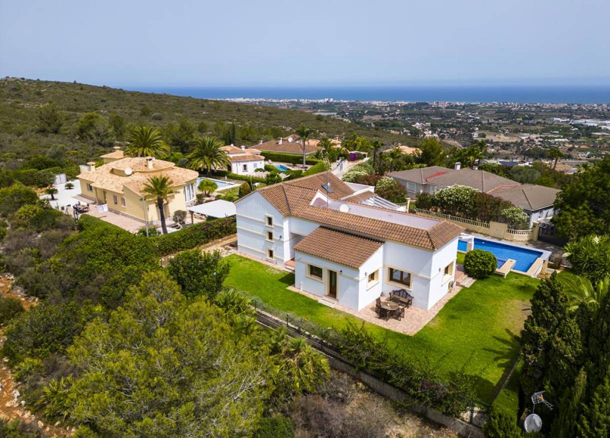 Bestaand - Villa - Denia