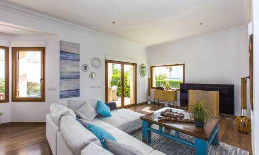 Bestaand - Villa - Denia