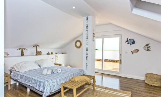 Bestaand - Villa - Denia