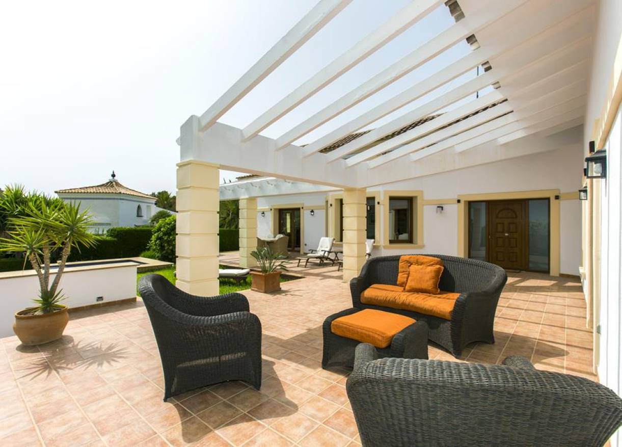 Bestaand - Villa - Denia