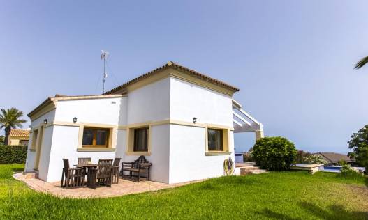 Bestaand - Villa - Denia