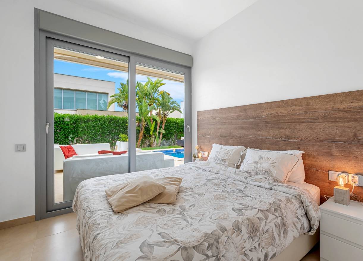 Bestaand - Villa - Orihuela - Vistabella golf