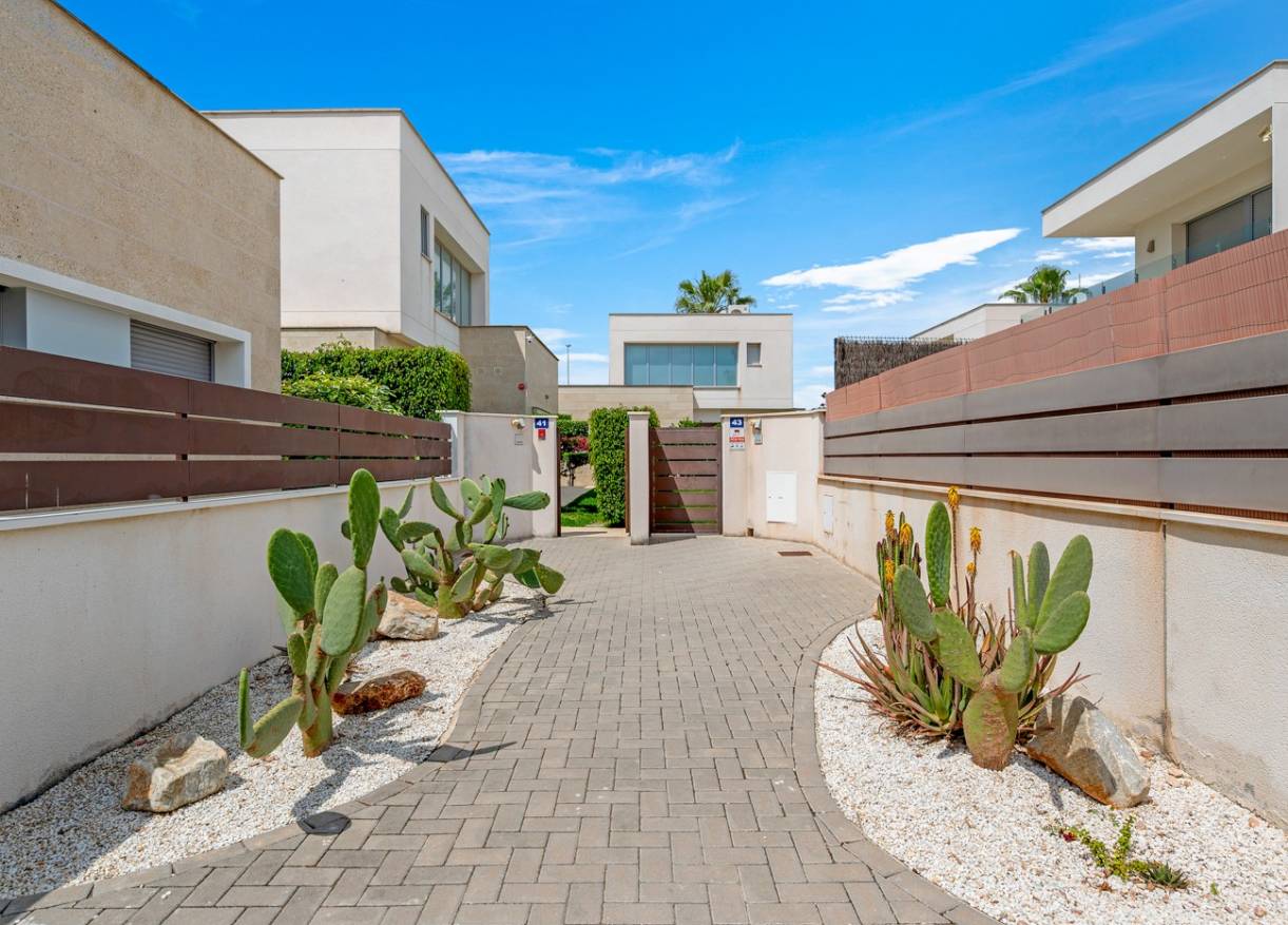 Bestaand - Villa - Orihuela - Vistabella golf