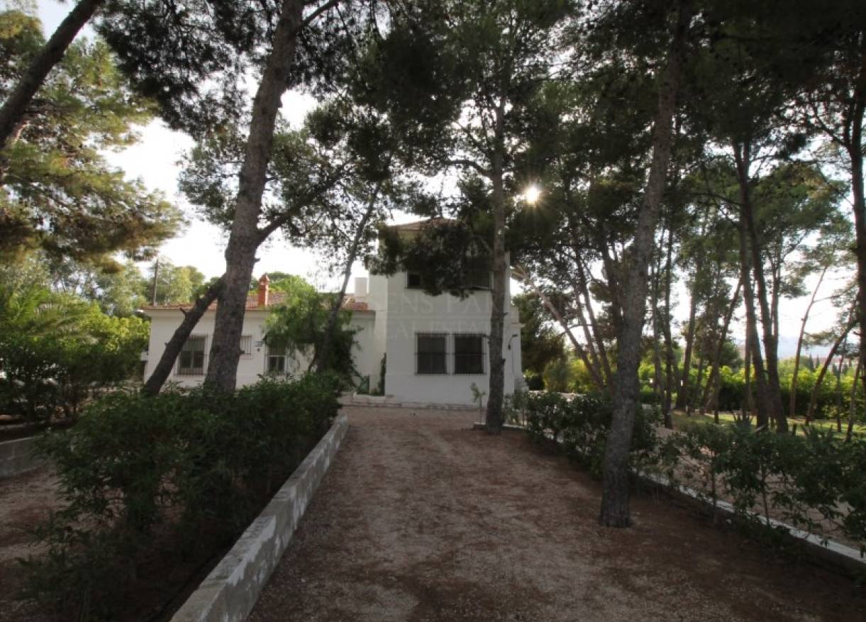 Bestaand - Villa - Aspe - Pedanías Este
