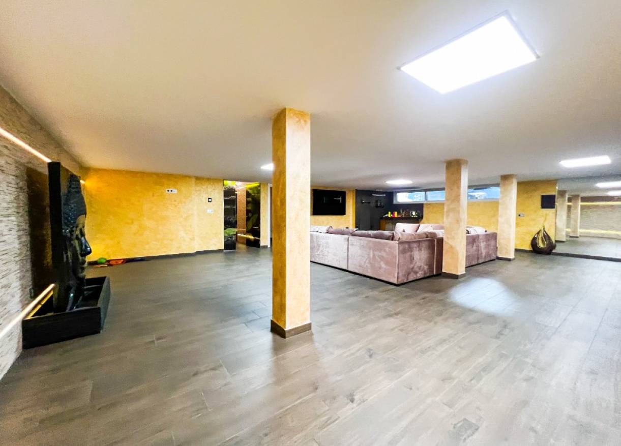 Bestaand - Villa - La Mata