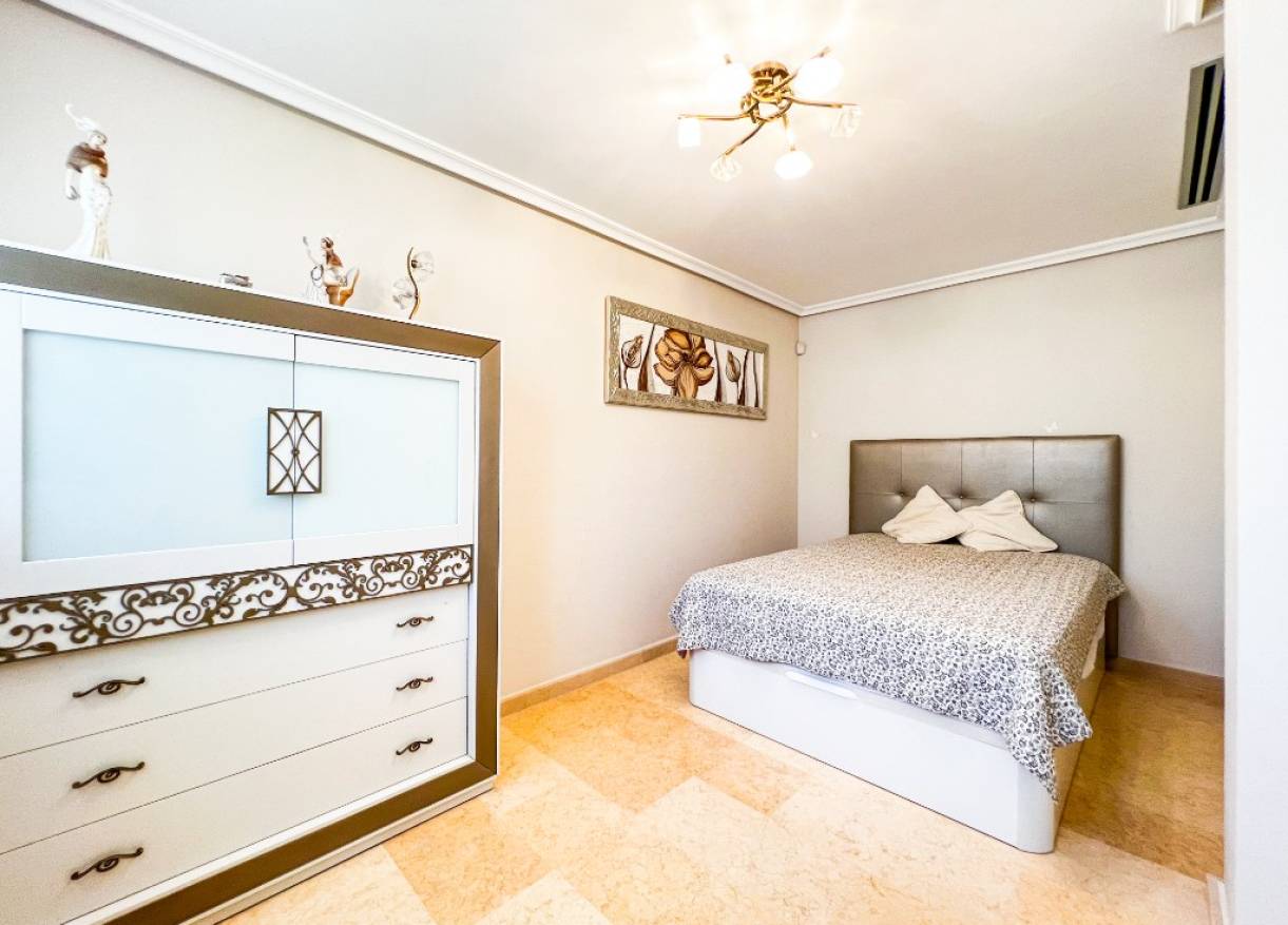 Bestaand - Villa - La Mata