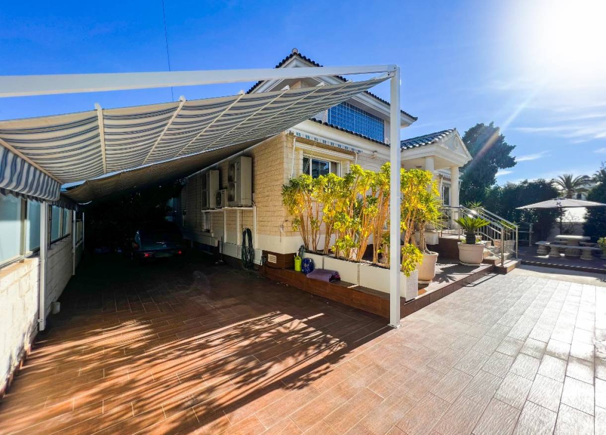 Bestaand - Villa - La Mata