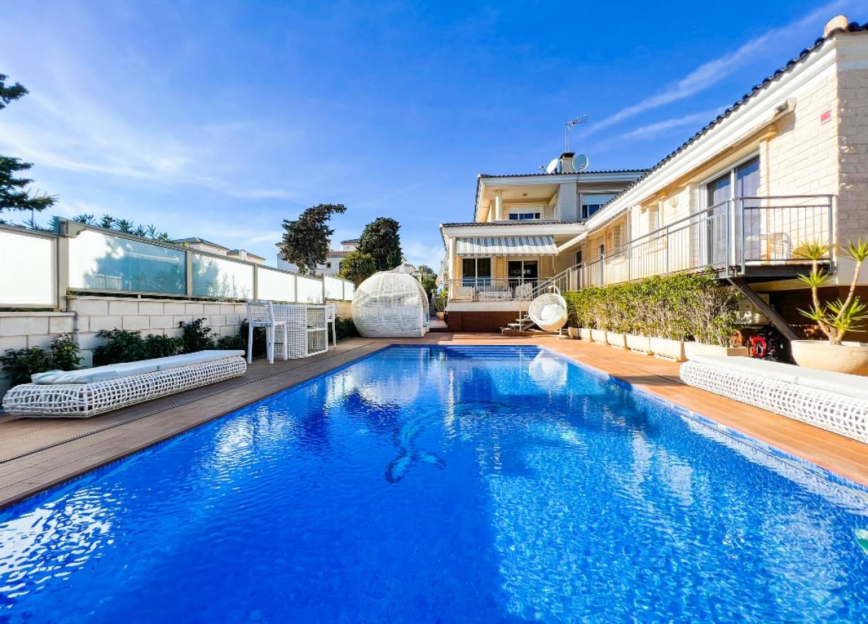 Bestaand - Villa - La Mata