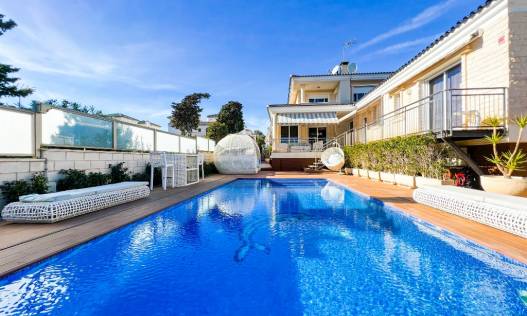 Bestaand - Villa - La Mata