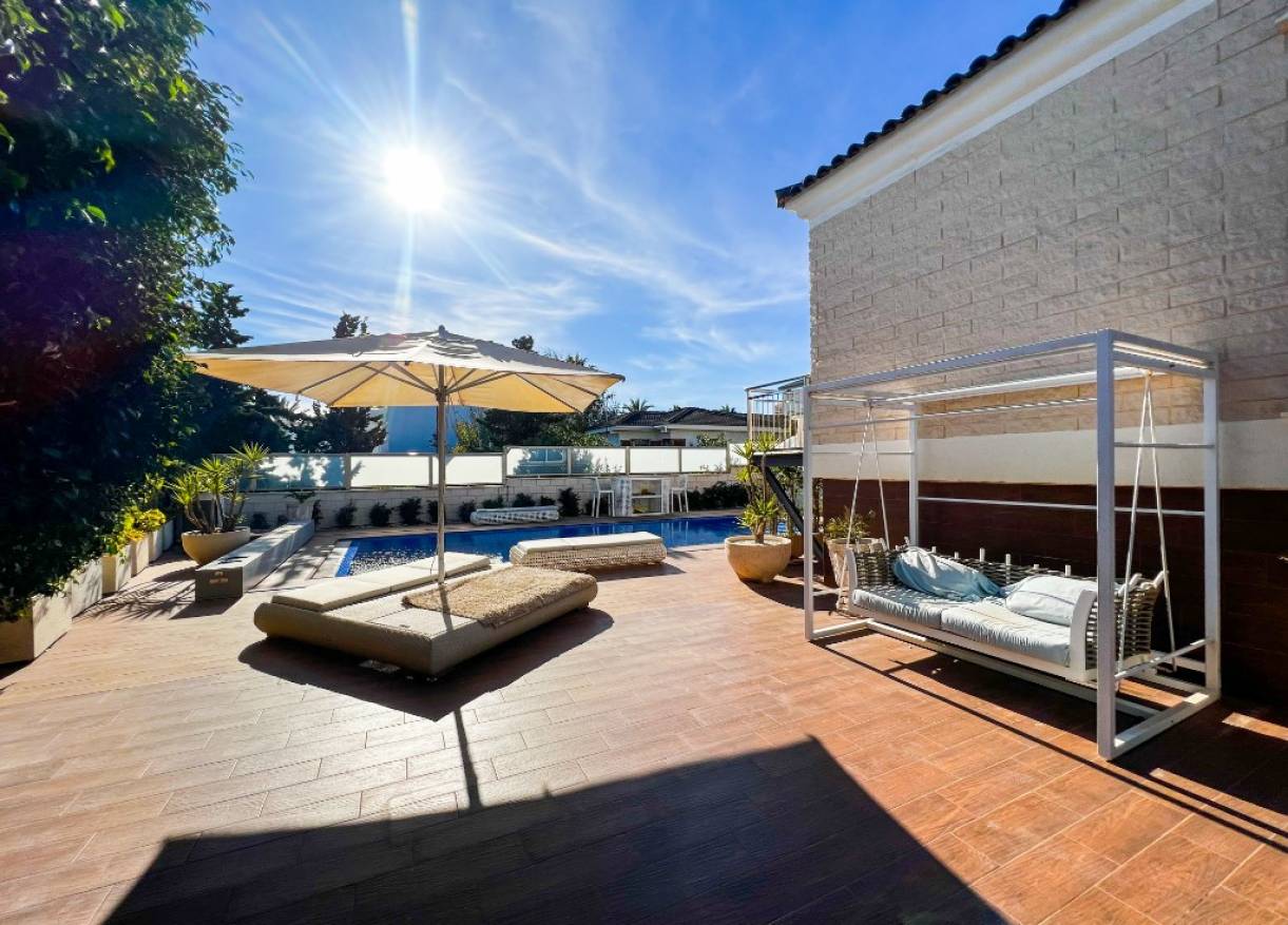 Bestaand - Villa - La Mata