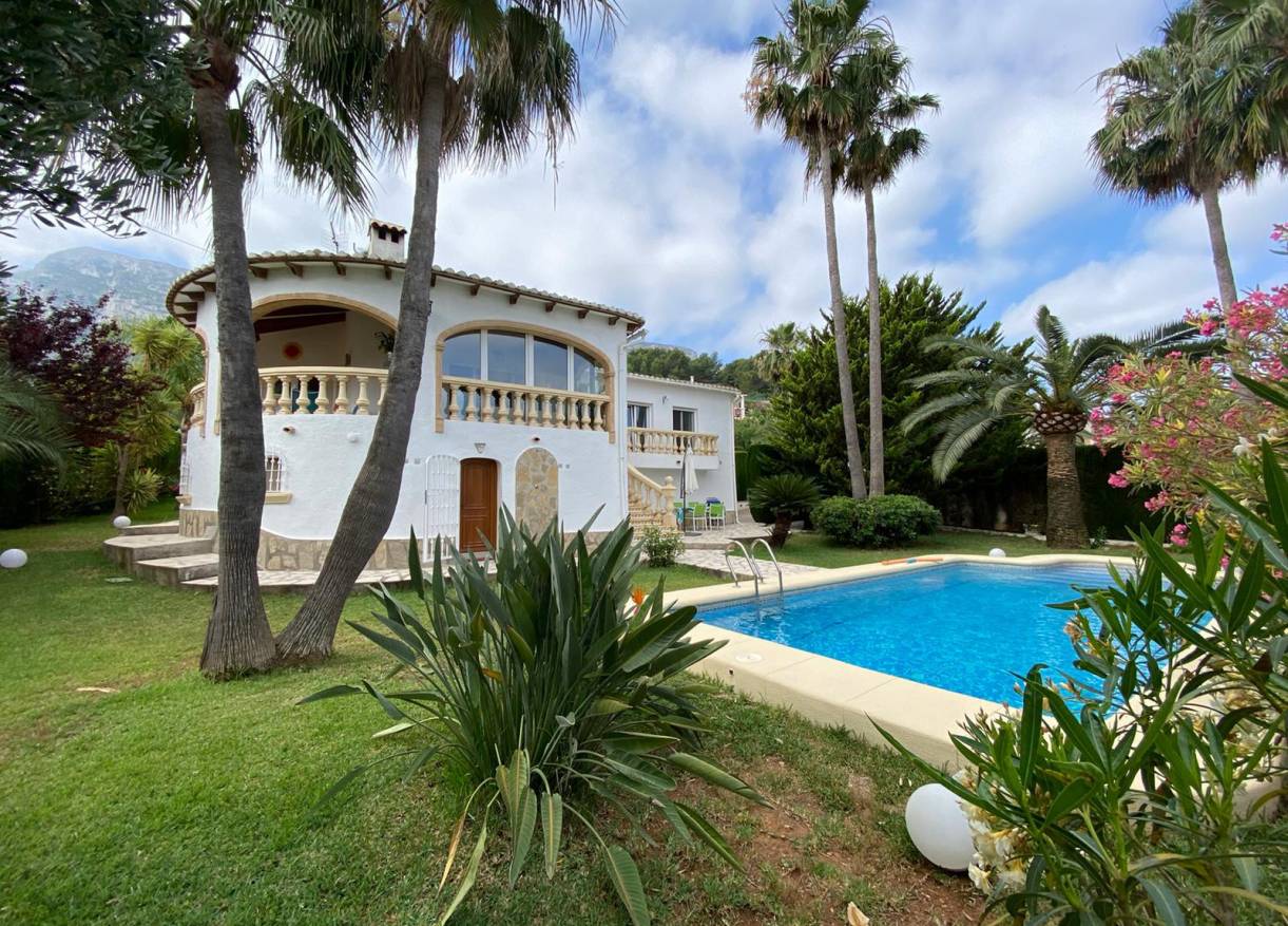 Bestaand - Villa - Denia