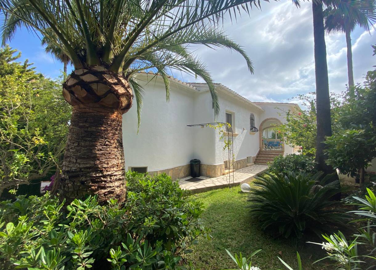 Bestaand - Villa - Denia