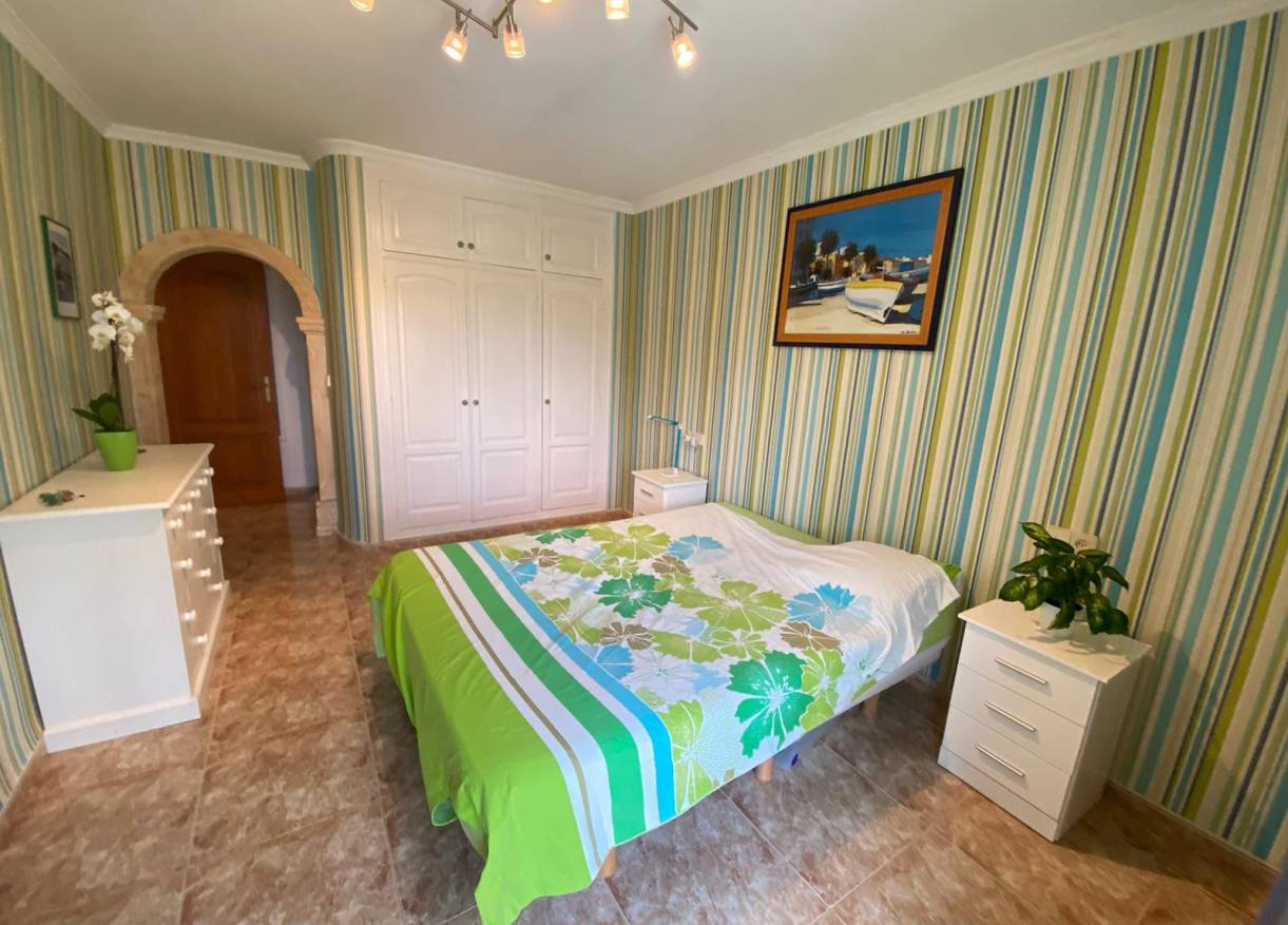 Bestaand - Villa - Denia