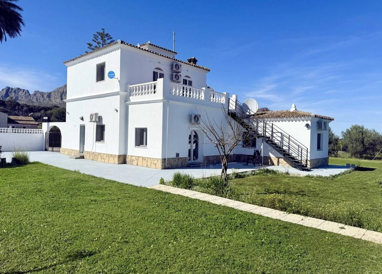 Bestaand - Finca - Denia