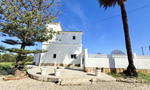 Bestaand - Finca - Denia
