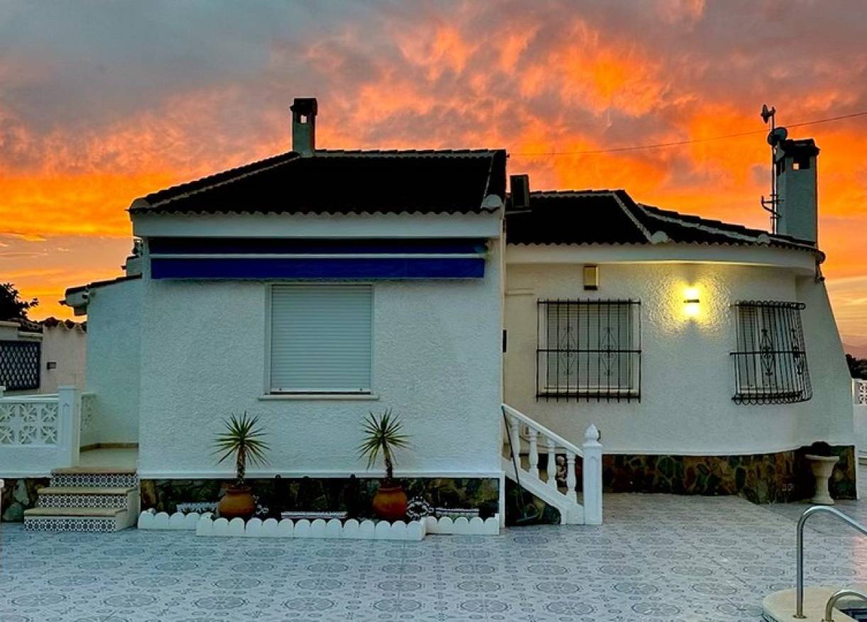 Bestaand - Villa - Ciudad Quesada - La  Marquesa Golf
